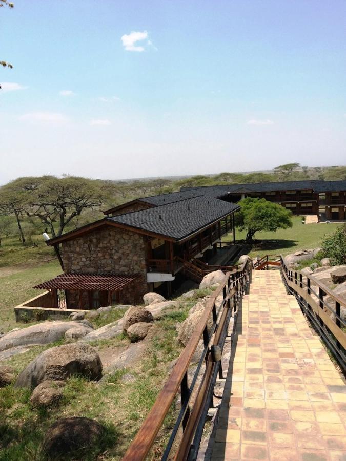 Seronera Wildlife Lodge セレンゲティ エクステリア 写真